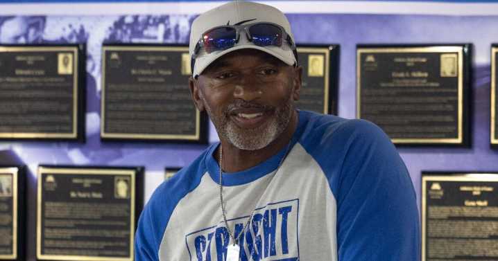 `Koufax'-like season helped new TPS Hall-of-Famer edge Johnny Bench for player of the year