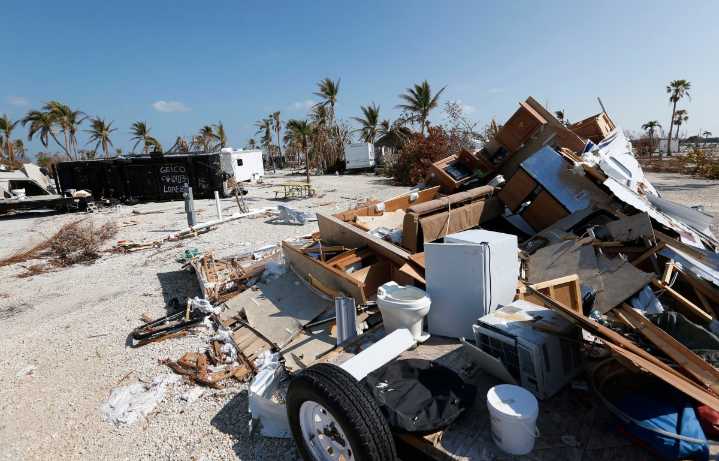 Organizaciones alertan que FEMA no está preparada para temporada de huracanes por recortes en fondos de Trump
