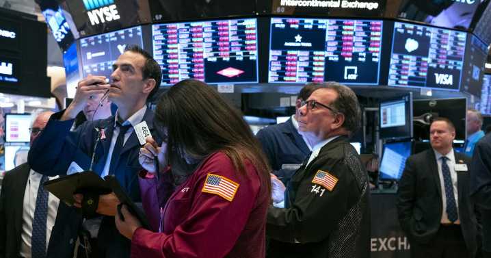 Wall Street gains ground following a solid jobs report and marks another winning week