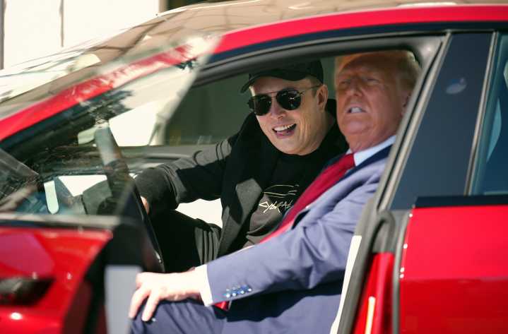 Donald Trump Ditches Fames 'Everything's Computer' Tesla, Alleges That Elon Musk Has 'Lost His Mind'