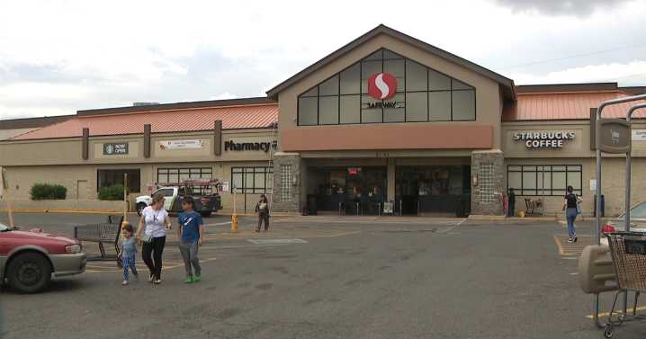 Safeway, King Soopers employees could head to the picket lines by next week