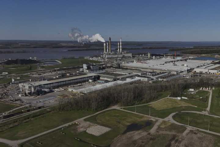 Planet-warming emissions dropped when companies had to report them. EPA wants to end that
