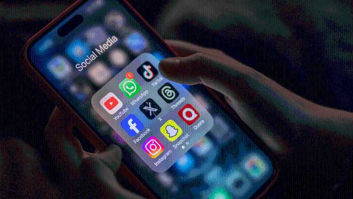 Judge blocks 2024 Florida law barring children from using social media