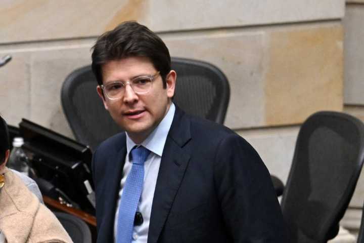 Marco Rubio, secretario estadounidense, atribuye atentado contra Miguel Uribe a la “violenta retórica izquierdista