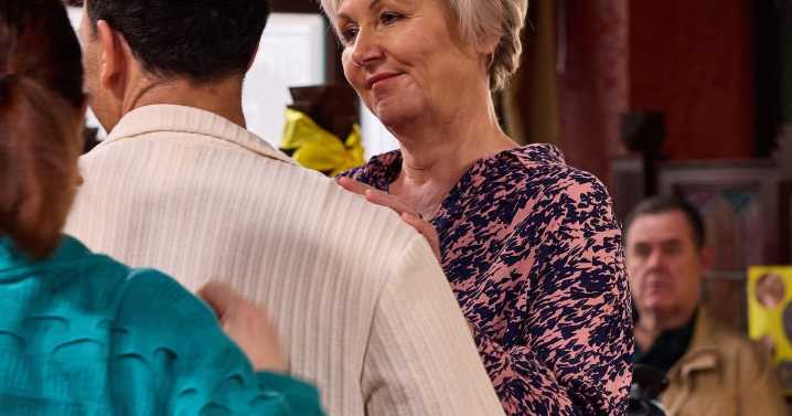 Coronation Street's Sue Cleaver speaks out as fans cast verdict on Eileen Girmshaw exit