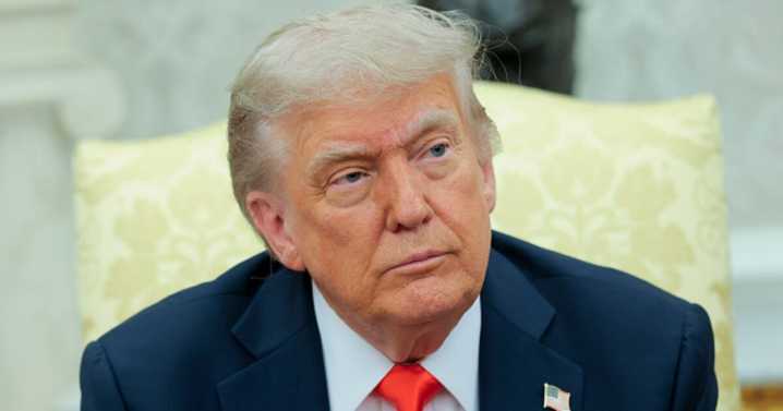 Trump se canta decepcionado con Musk
