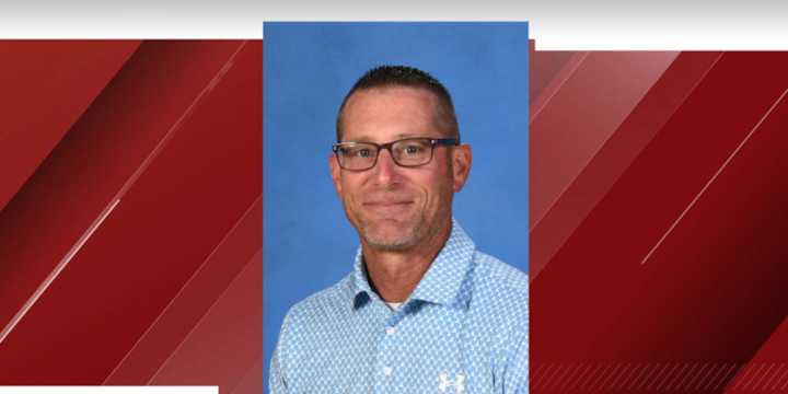 Adams Central coach wins Feeken Memorial Coaching Award