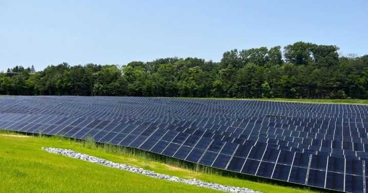 'It's not too late to get this right': Solar industry pushes for tax bill changes