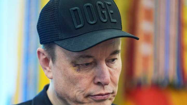 Trump amenaza con retirar subsidios a empresas ligadas a Musk mientras disputa se intensifica