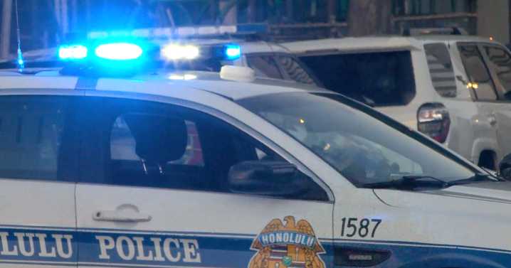 Police officers injured in Downtown Honolulu attack; ‘erratic’ man with knife arrested