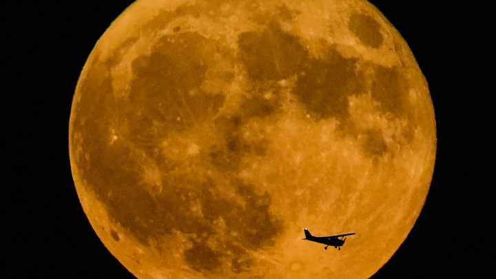 When to see June's Strawberry moon in Kentucky