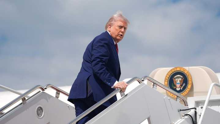 What it would take to convert a jet from Qatar into Air Force One to safely fly Trump