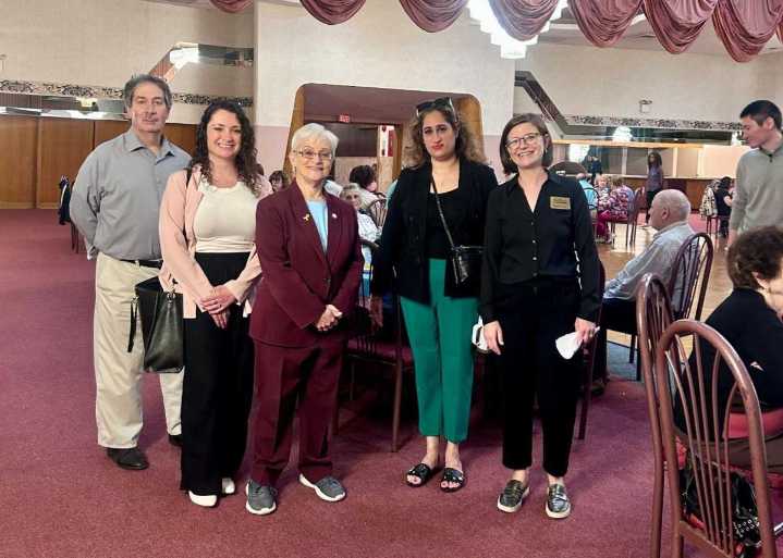 Selfhelp hosts Holocaust Survivor Day event in Forest Hills with music, dancing and reflection