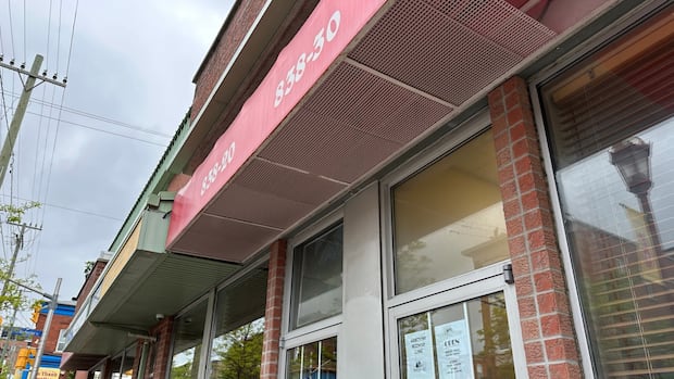 Controversial safer supply clinic closing its doors next week