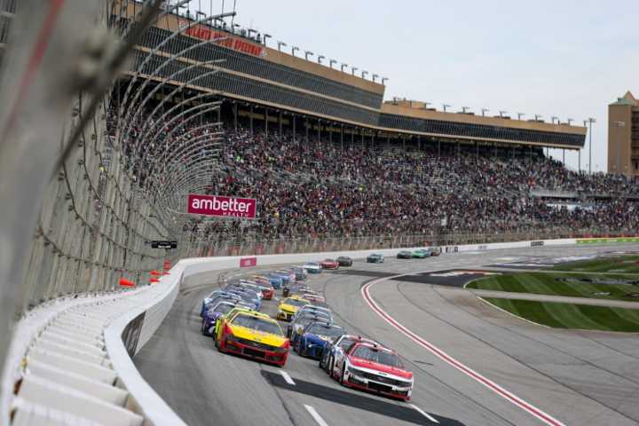 Atlanta Motor Speedway rechristened EchoPark Speedway in multi