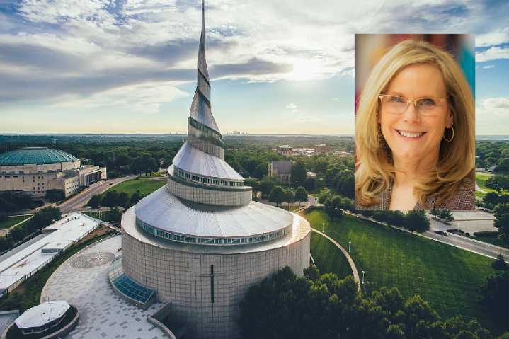 Community of Christ ordains first female prophet-president in Missouri rite