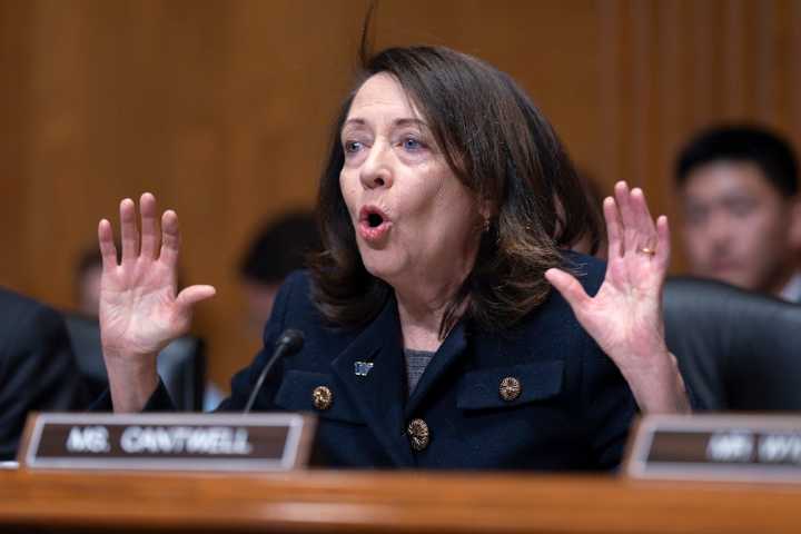 Sen. Cantwell says weather service cuts could rain trouble on Washington state
