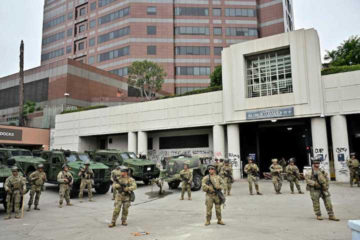 Donald Trump envió a la Guardia Nacional a Los Ángeles para reprimir protestas contra redadas migratorias
