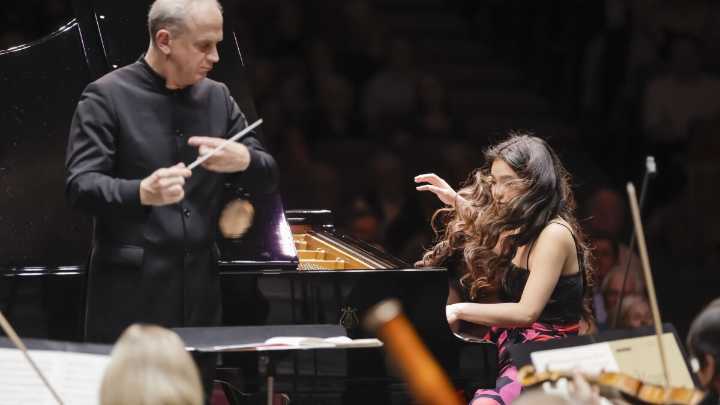Only 2 women have ever won the Cliburn piano competition. Would narrow keyboards change that?