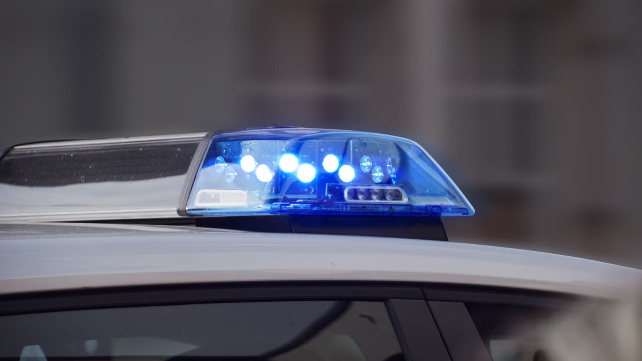 Teen fatally stabs younger brother in Bremerton