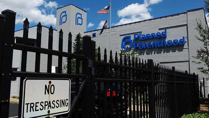 Planned Parenthood closures limit basic health care access