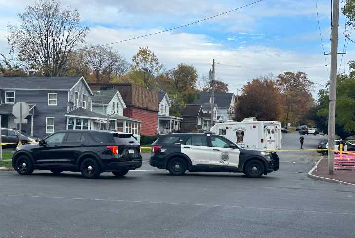 Syracuse man found guilty of killing woman by stabbing her 38 times