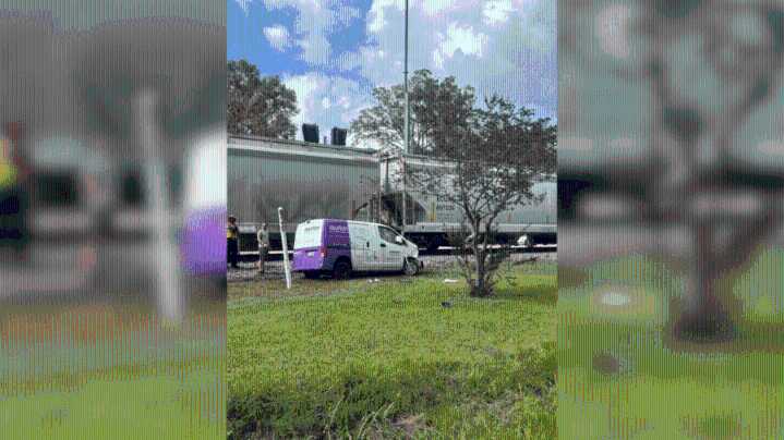 1 injured after train hits vehicle in Livingston Parish