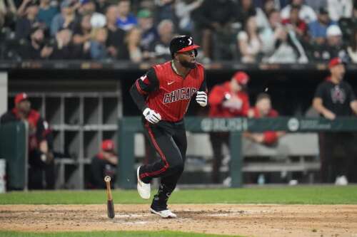 Robert drives in 3 runs as the White Sox beat the Royals 7