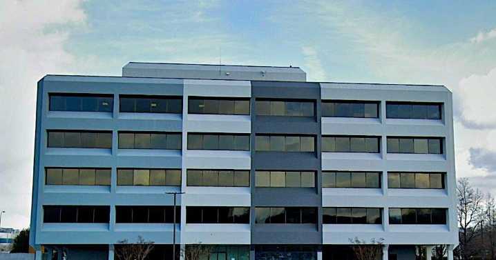 MetroCenter office building sells for $12.58M