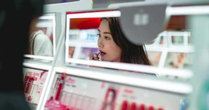 Ulta closing Roosevelt Collection Shops location with 75% off sale