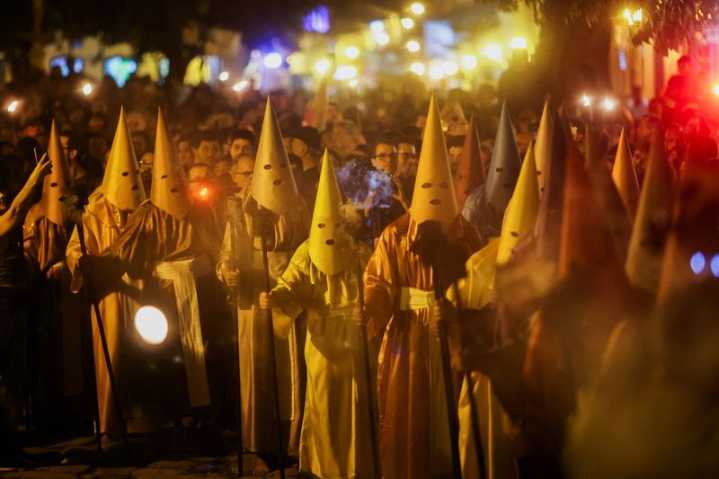 Catholicism shrinks in Brazil as evangelical faith surges