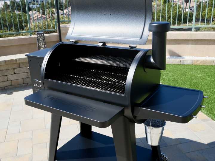 Pit Boss Sportsman 850 review: I've tested nearly a dozen smokers and this is the first one I've used with a lever for searing meat