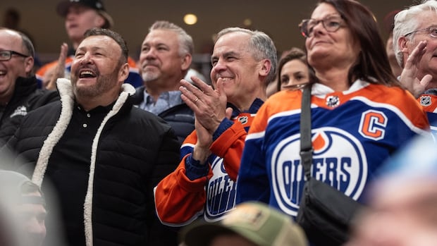 'I'm game': Alberta Premier Smith invites Prime Minister Carney to Oilers Game 5