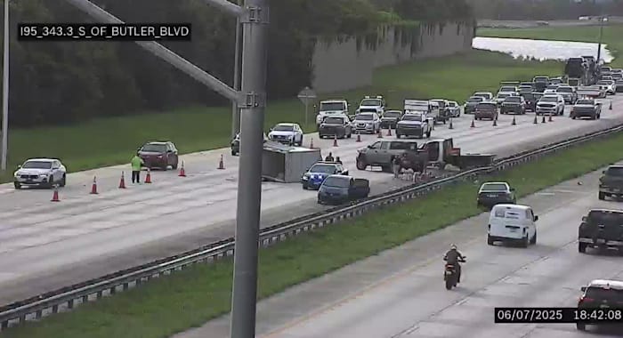 Traffic Alert: Multi-vehicle crash blocks 3 left lanes on I