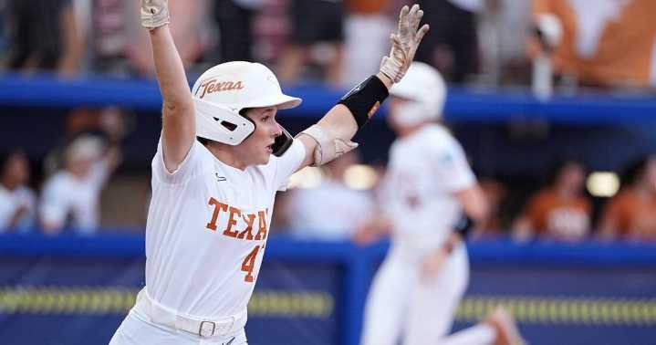 Texas wins 1st WCWS title