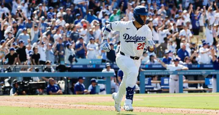 Michael Conforto caps late comeback as Dodgers split series with Mets
