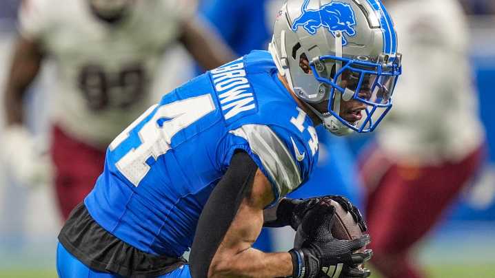 Amon-Ra St. Brown injury update: Lions WR had surgery on knee