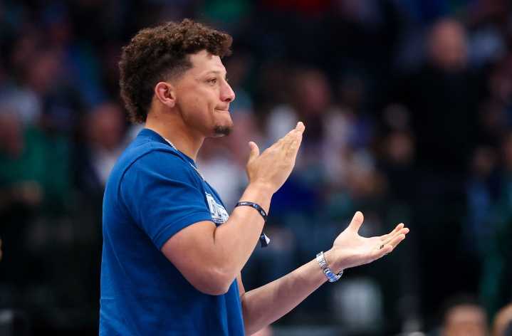 Patrick Mahomes Betrays His Red Raiders for Injured Texas Softball Player as Chiefs QB’s Alum Faces Disappointment Kansas City Chiefs QB Patrick Mahomes backs struggling Texas Tech pitcher during Wome