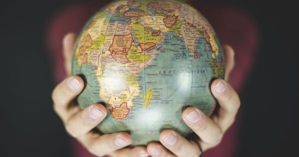 Cae una potencia: el poderoso país que está perdiendo su recurso más valioso y la tensión escala