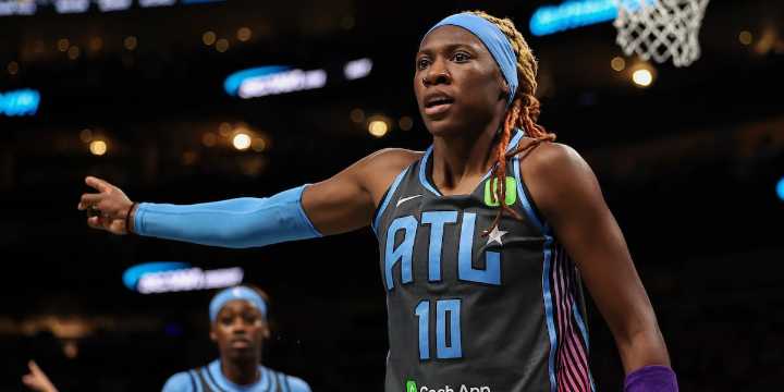Dream end 4-game win streak with 84-76 loss to Connecticut Sun
