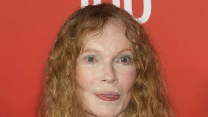 Mia Farrow reveals childhood friendship with Bette Davis