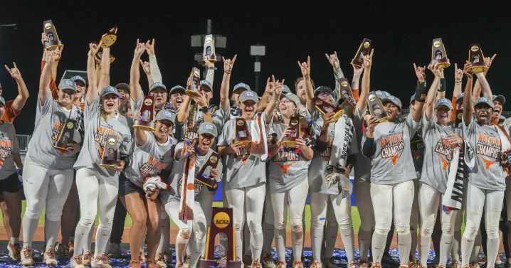 #6 Texas defeats #12 Texas Tech 10-4 to win program's first Women's College World Series title