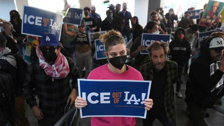 Federal authorities arrest dozens for immigration violations across Los Angeles