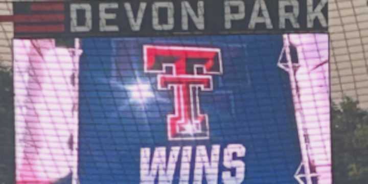 Red Raiders top UCLA to advance to WCWS Semifinals