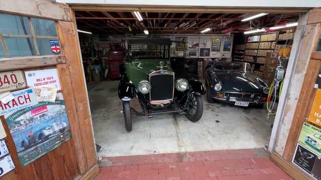 Restoration of 100-year-old car celebrates automotive history