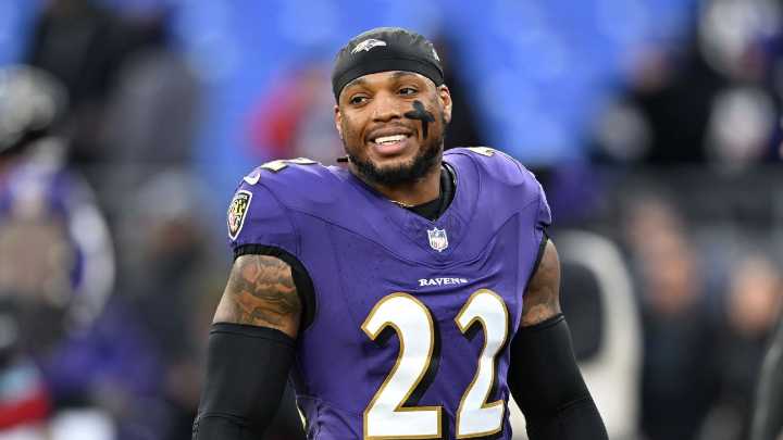 Adam Sandler to cast Ravens' Derrick Henry if he runs for 2K yards