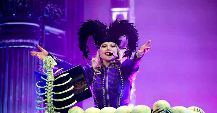 Iconic A-Lister Joins Lady Gaga on Stage for ‘Insane’ Performance