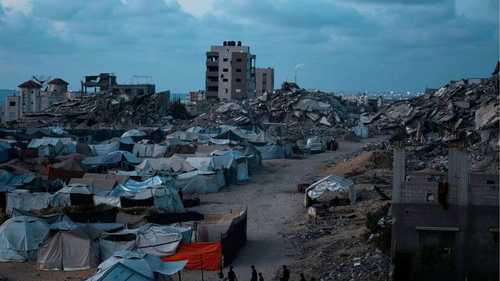 US- and Israeli-backed group pauses food delivery in Gaza after deadly shootings