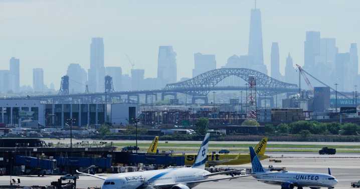 Newark airport runway project wraps up early, so when will flight limits ease?