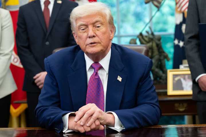 Trump despliega a la Guardia Nacional ante protestas por redadas a indocumentados en Los Ángeles